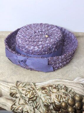 Vintage Valerie Modes Pastel Purple Straw Hat w Ribbon